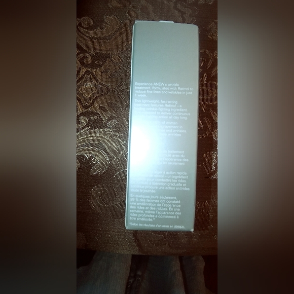 New Avon Anew Clinical Line Eraser with Retinol - Picture 3 of 3